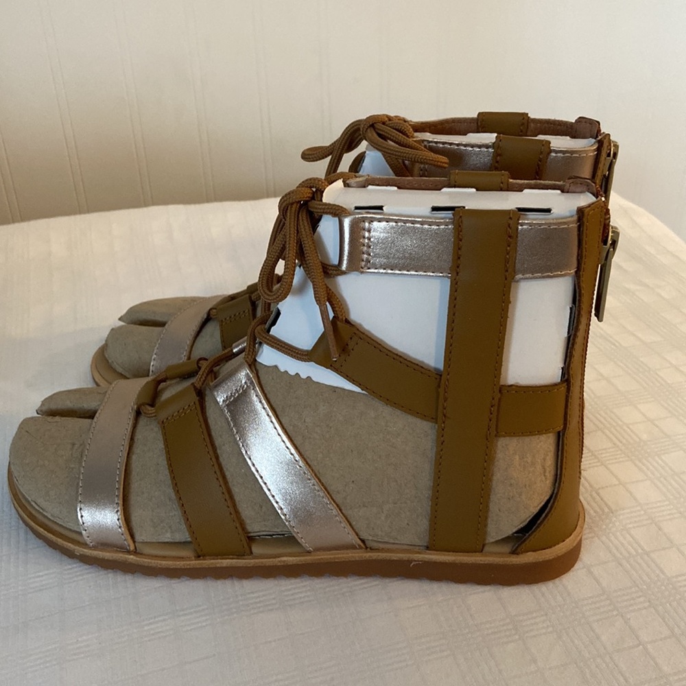 SOREL ‘Bailee’ Lace Up Sandal - Brand New!!